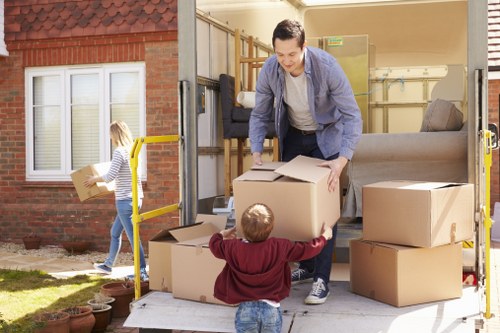 Customer service complaint review for a man and van move