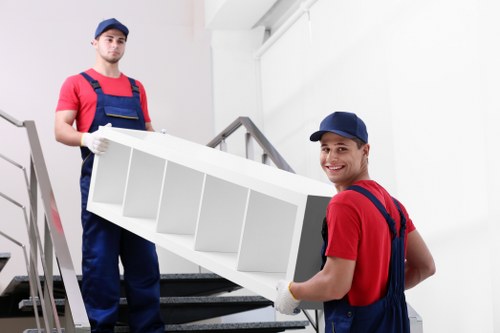 Local removal crew navigating central London access during a Belgravia move