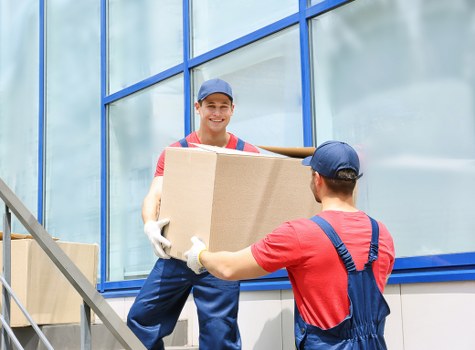 Man and Van Belgravia relocation process showing organized transport of household belongings