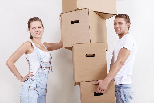 Removal team handling a student relocation near Belgravia streets